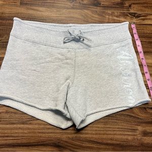 Abercrombie gym shorts size small